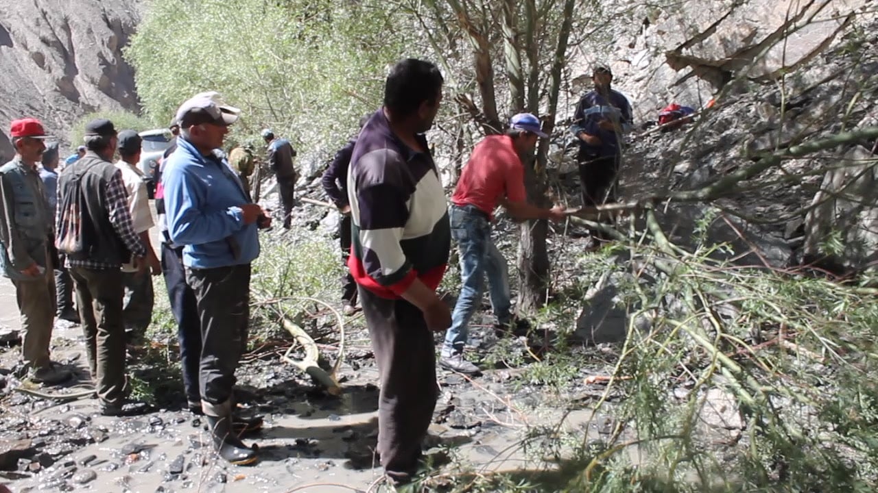 TEASER- SUR LES CHEMINS DU BARTANG - Suzy Blondin on Vimeo