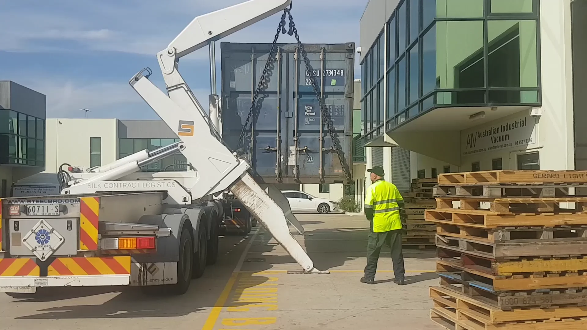 Container arrival on Vimeo