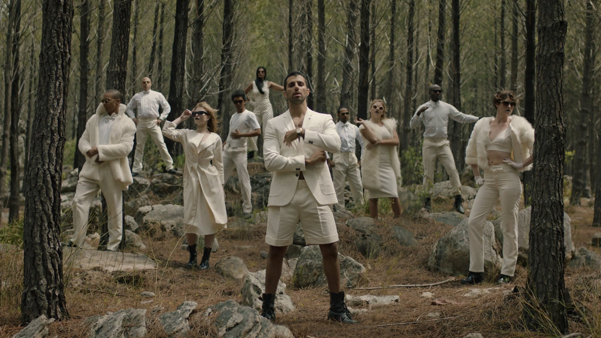 Oshri_Under_The_Covers-HD 1080p