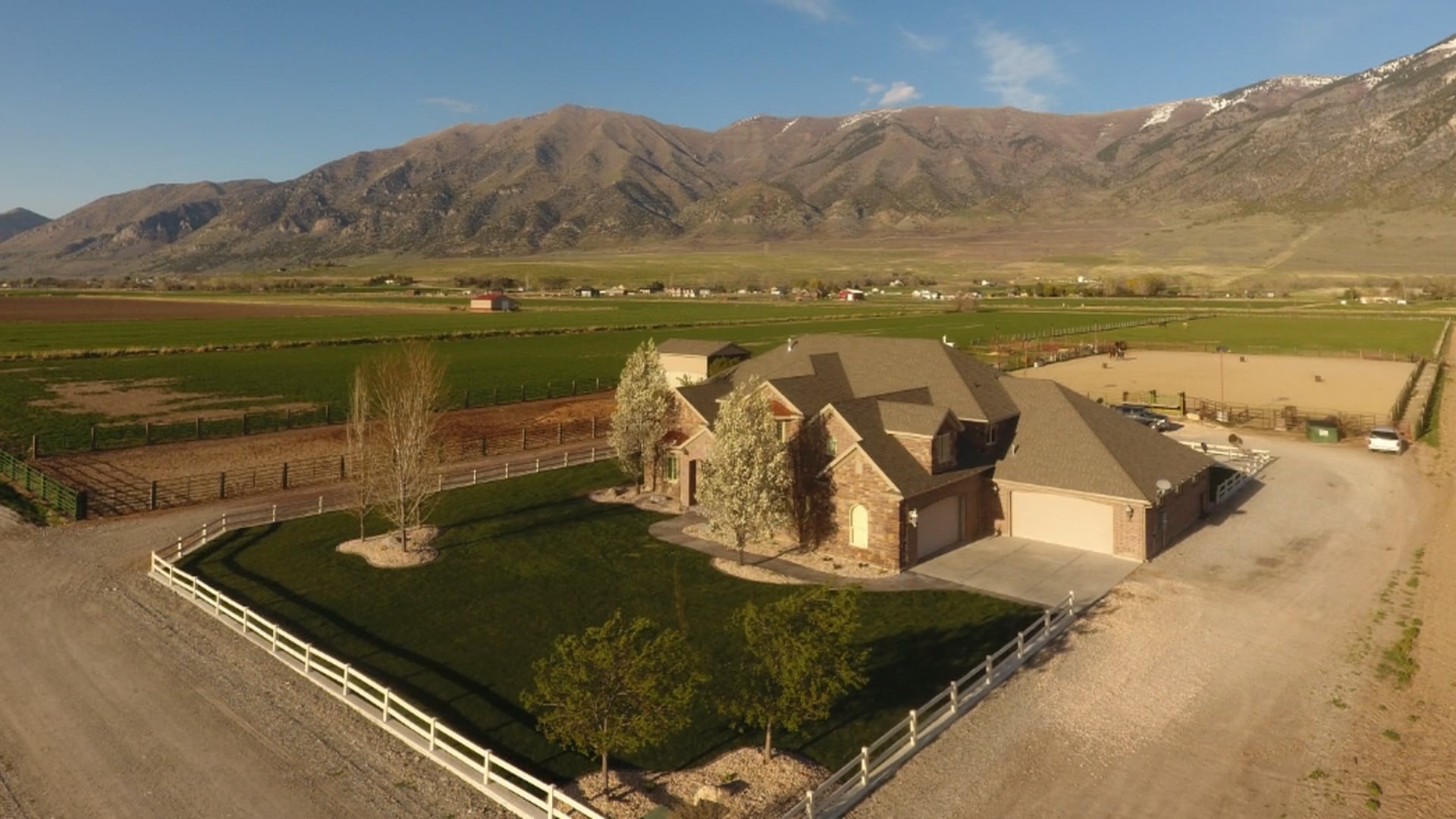 Honeyville Horse Property UB on Vimeo