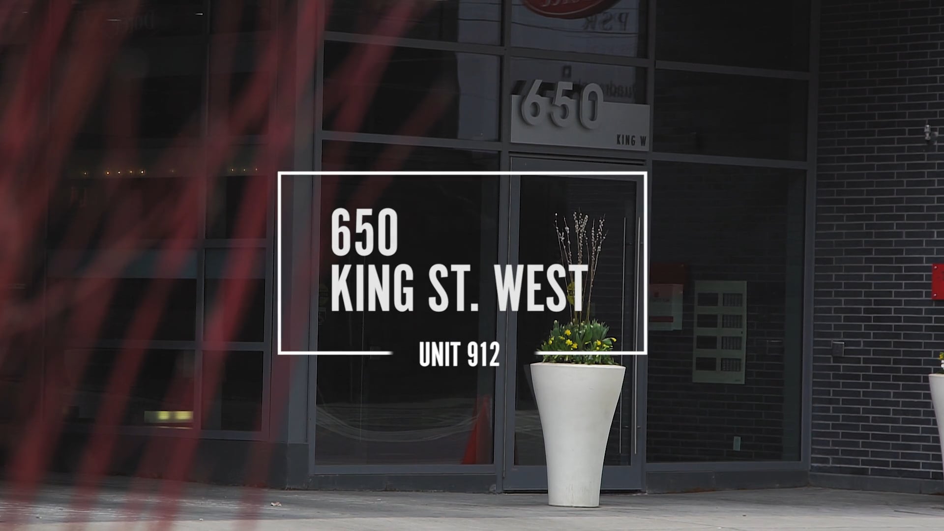 650 King St W 912