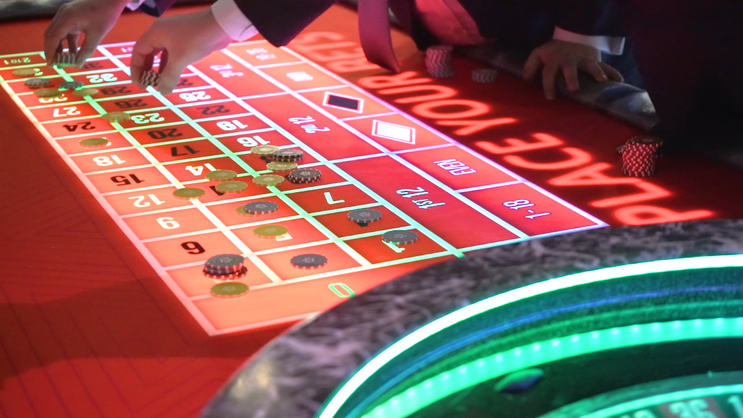 TCSJOHNHUXLEY Blaze Roulette | Videos & Movies on Vimeo