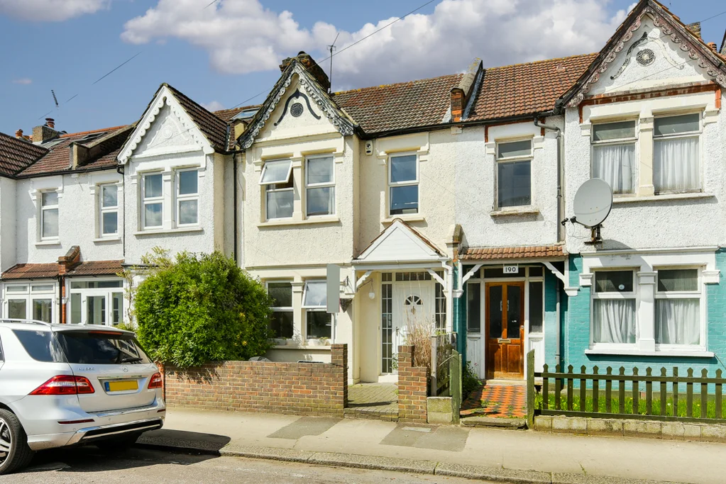 Seaforth Avenue, New Malden The Personal Agent on Vimeo