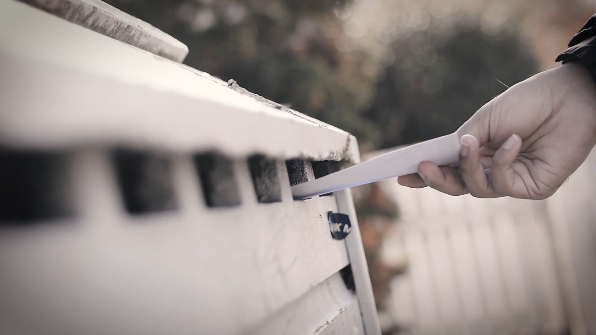The Mail: A Casual Short Film by Leonardo Ramos
