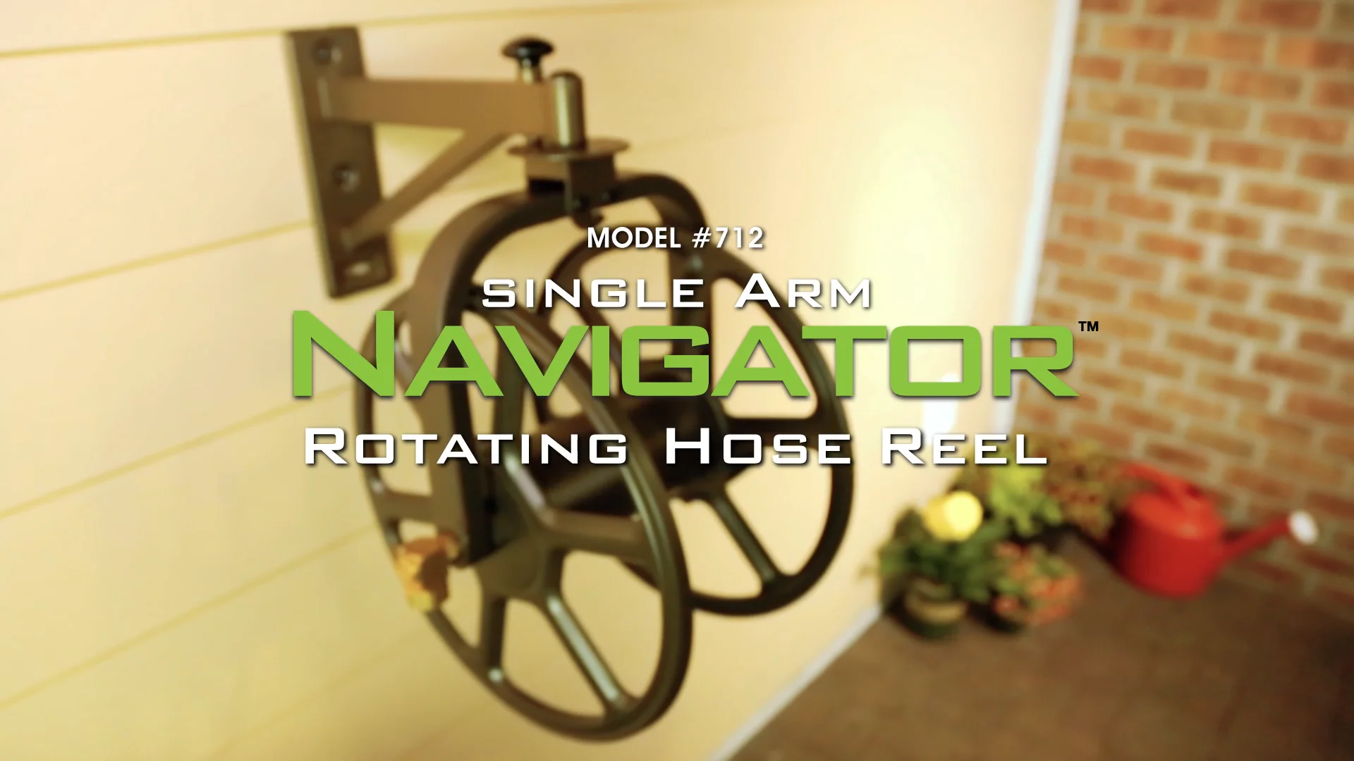 Single Arm Navigator Rotating Hose Reel Model 712 on Vimeo