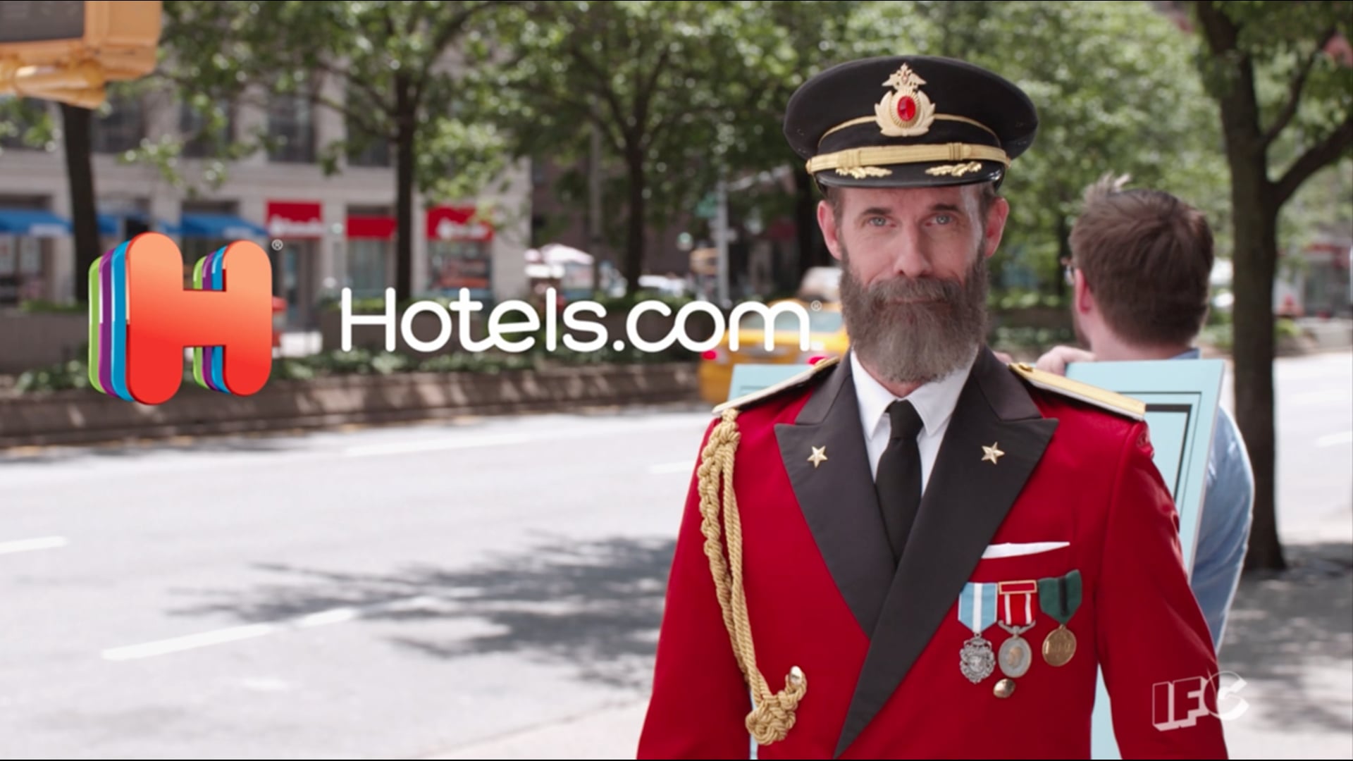 IFC - High Five with HOTELS.COM featuring Captain Obvious