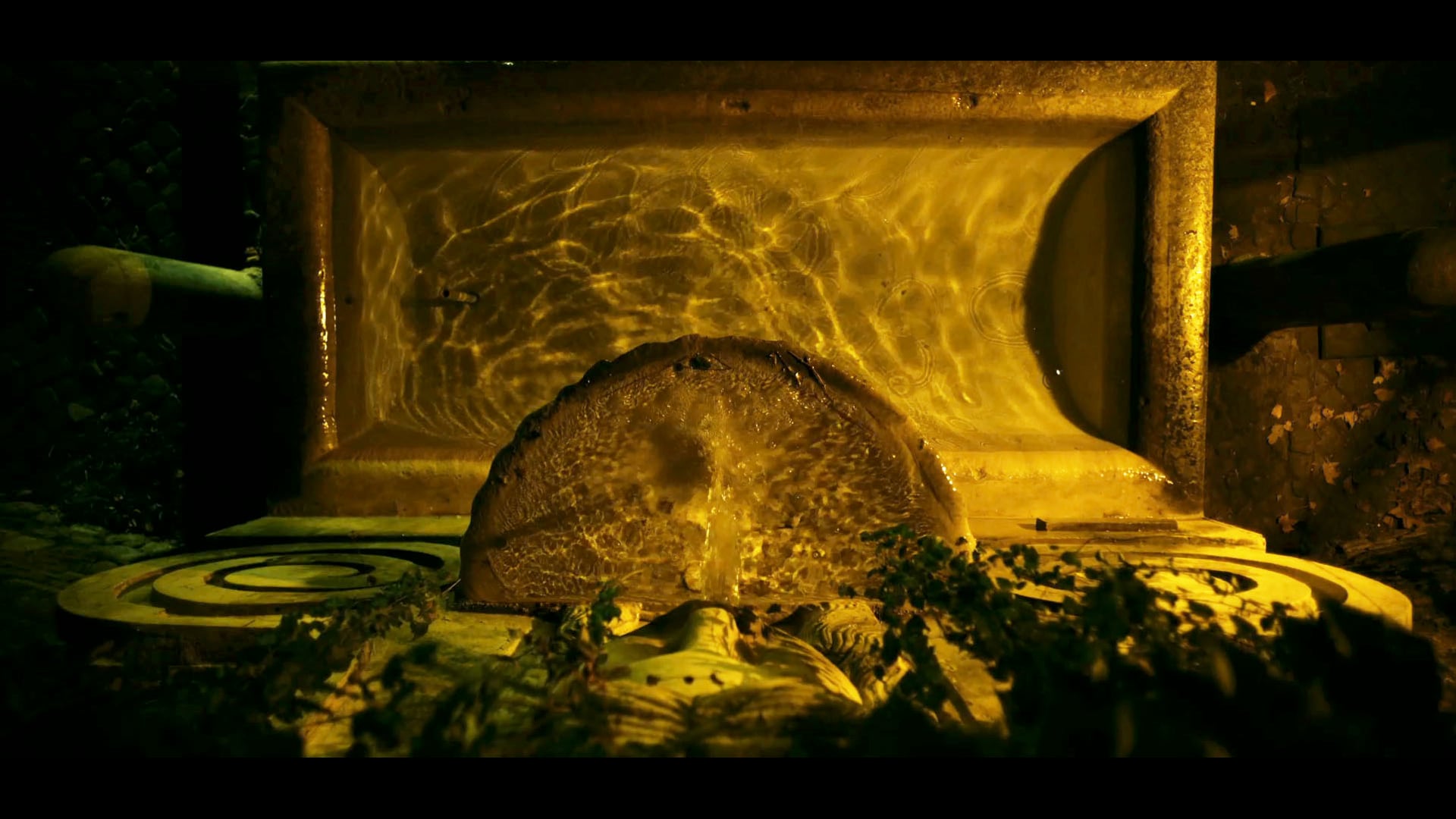Trust S1 - TV15 "Fountain"