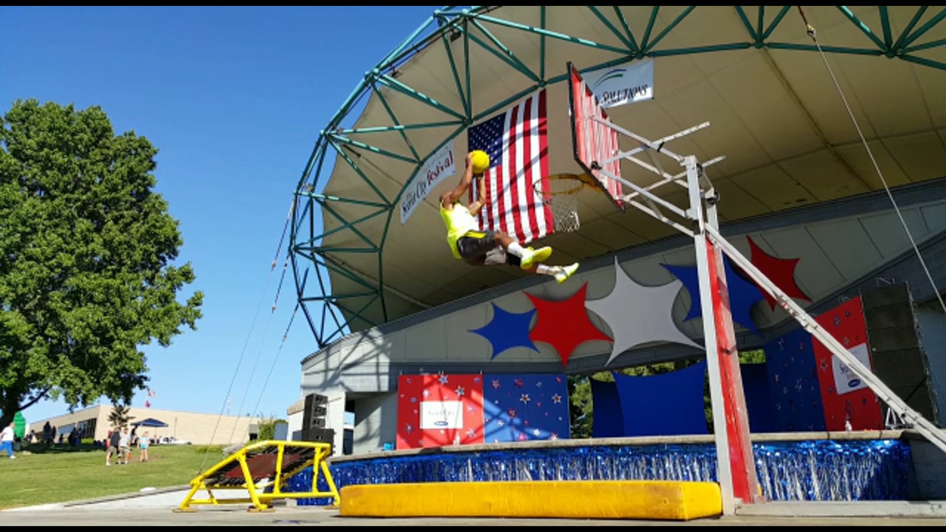 1 Minute Dunk Docs #3 - Andrew Cyrus: Pop Tart