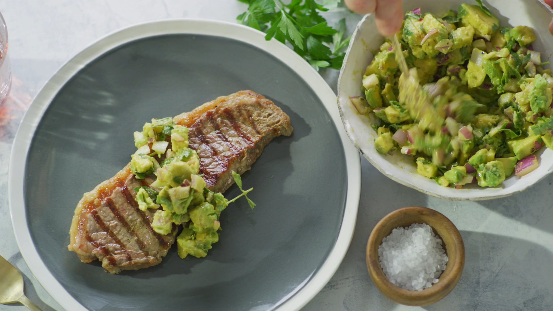 Avocados Australia- 'Smash an Avo'.