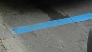 Els aparcaments a l'estiu a l'Escala