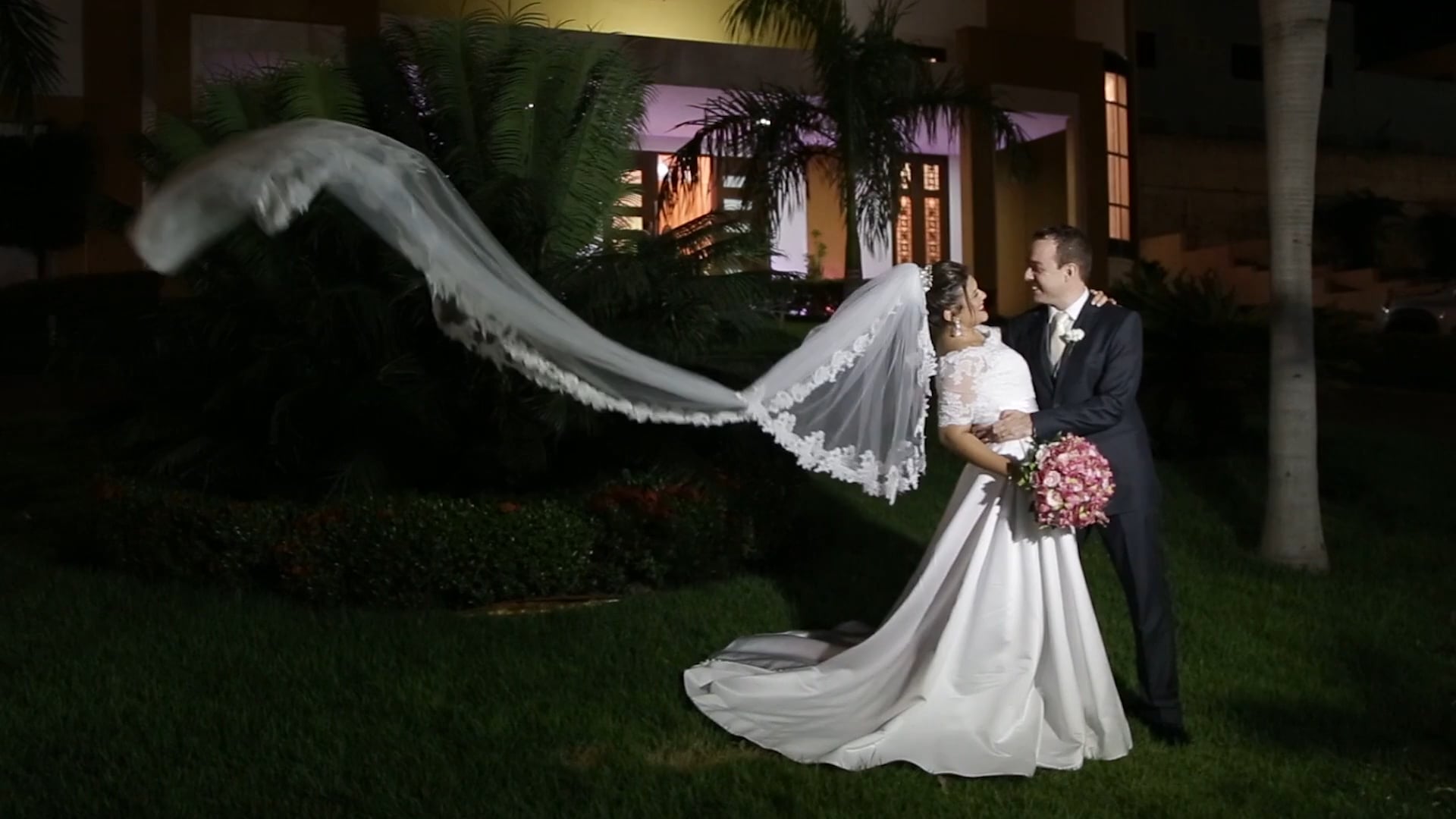 Lariza Teixeira & Lucas Dotto - Same Day Edit