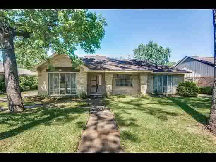2311 Brookmere Drive on Vimeo