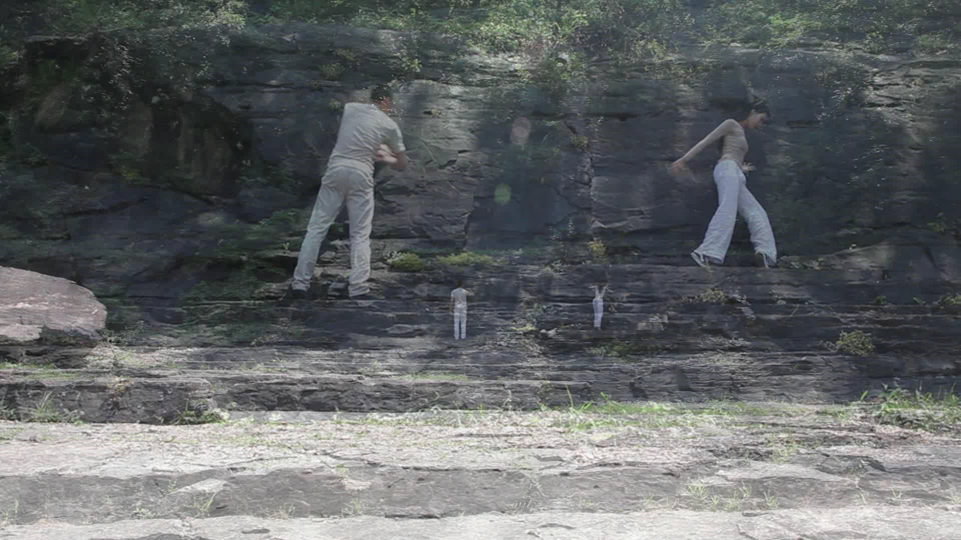 STRATUM (2015)