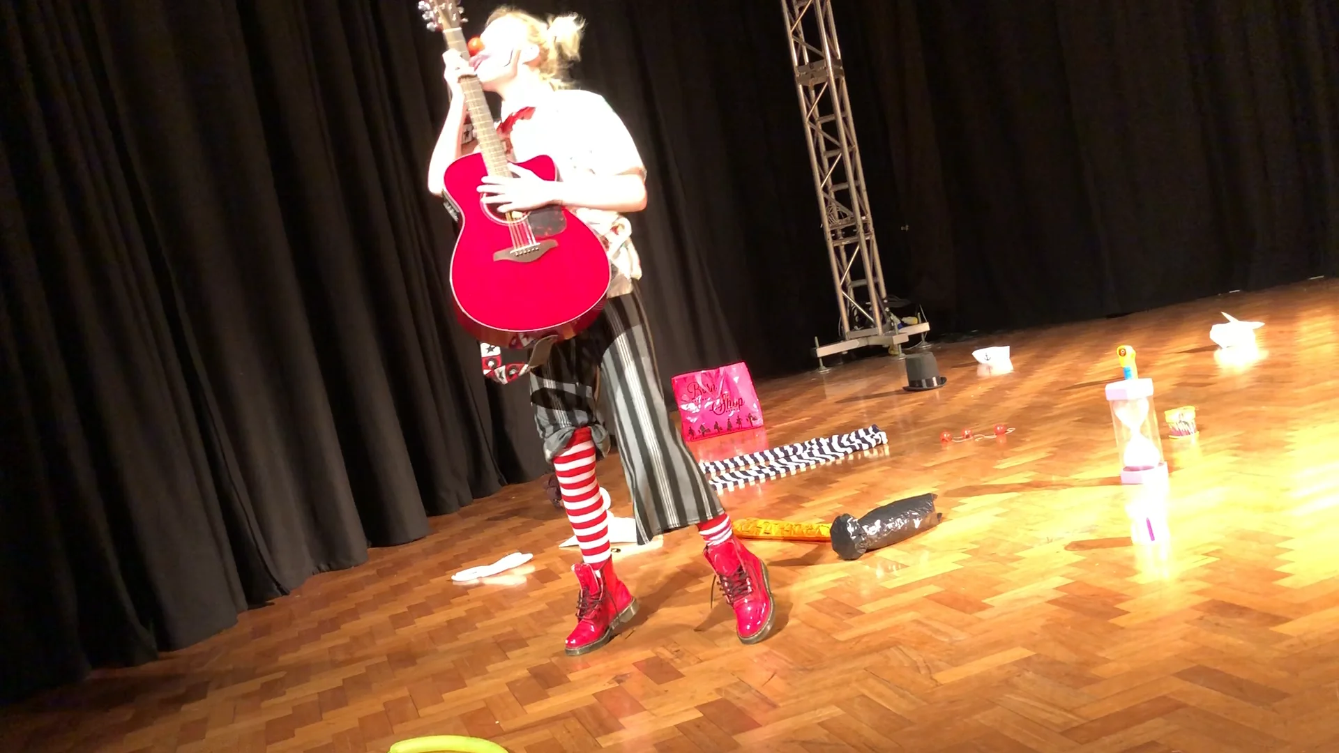 Lumpy the clown 1 on Vimeo