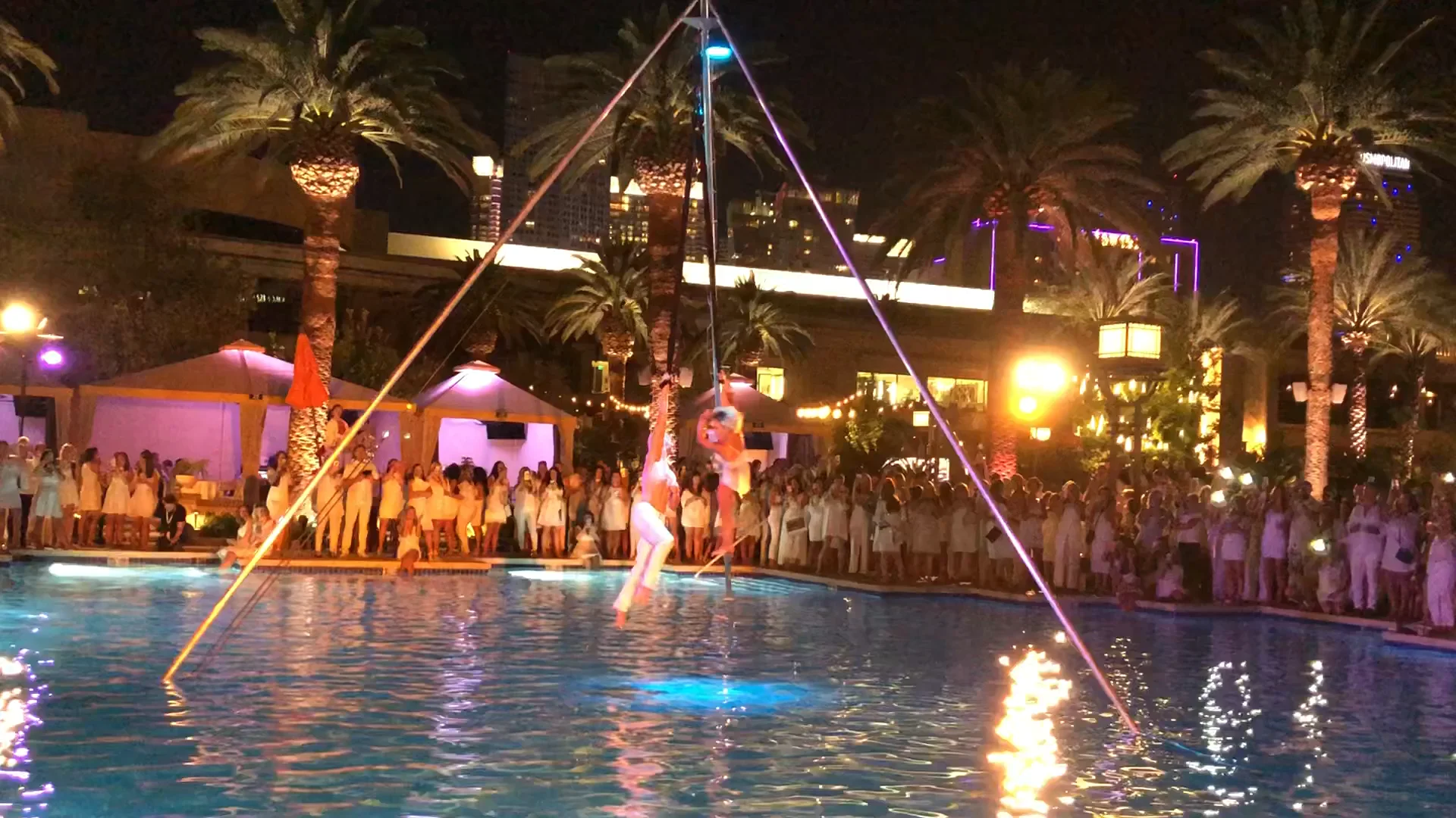 Duo Aerial in the pool on Vimeo