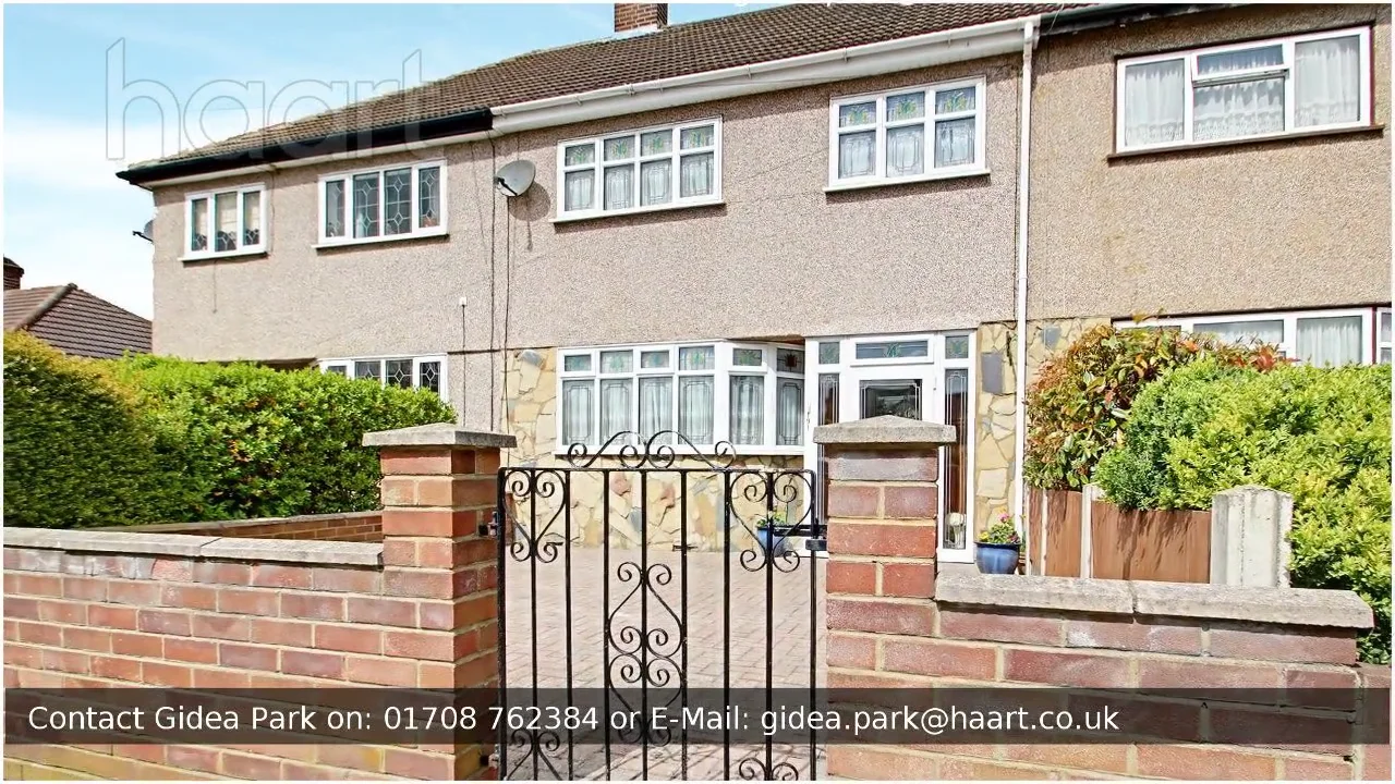 Mid Terraced House for sale in Romford, with 3 Bedrooms on Vimeo
