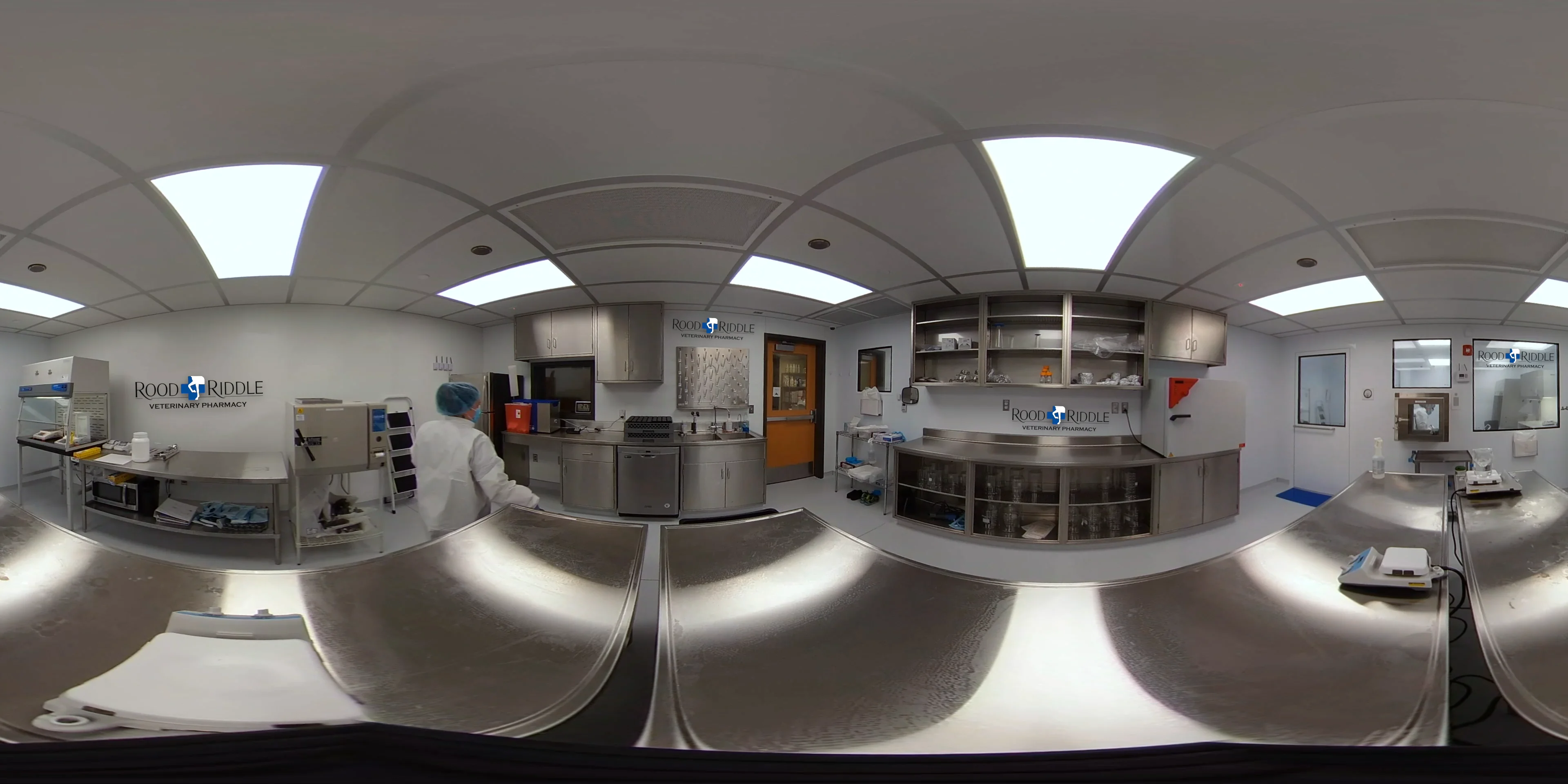 Rood & Riddle Pharmacy 4k360VR Sterile Lab 01 on Vimeo