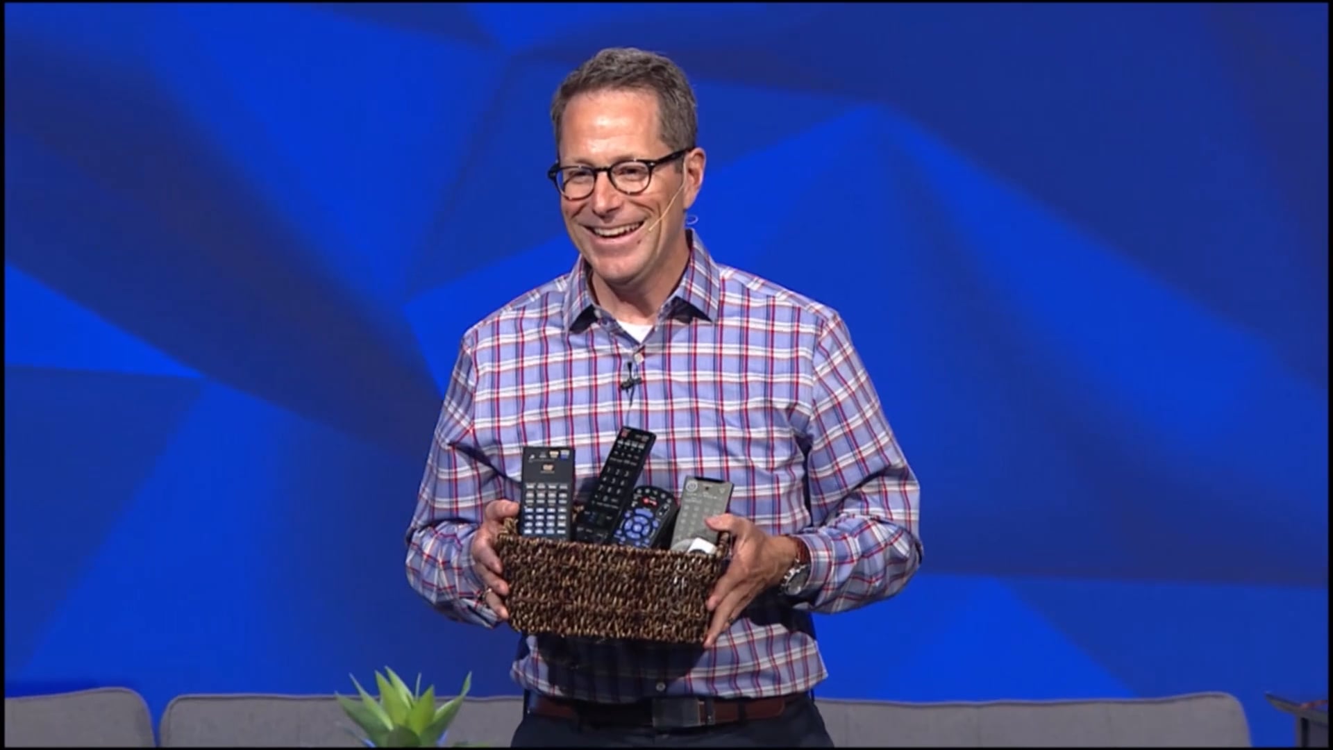 HFBC Message: The Media Center of a Proverbs 31 Man (Proverbs 31:1-9, 11)