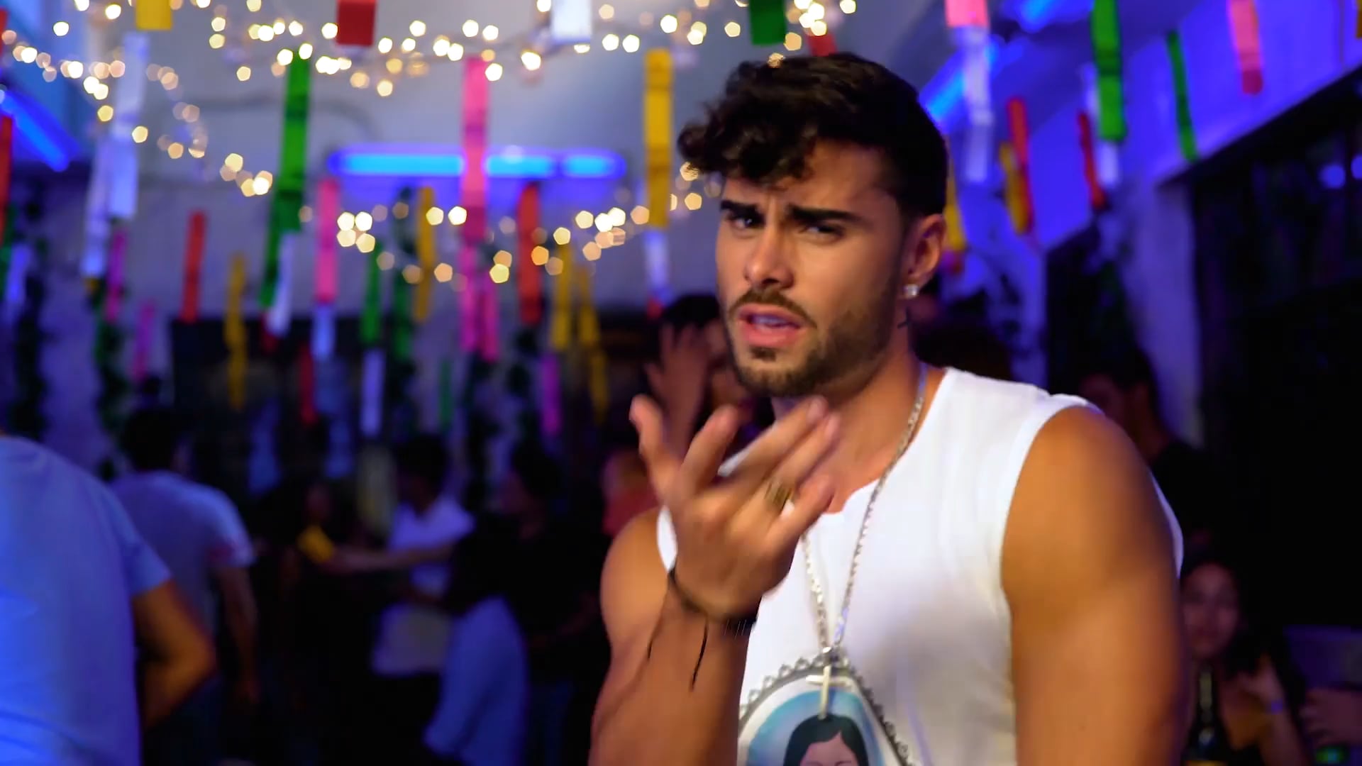 TRAILER INFELIZ - Videoclip