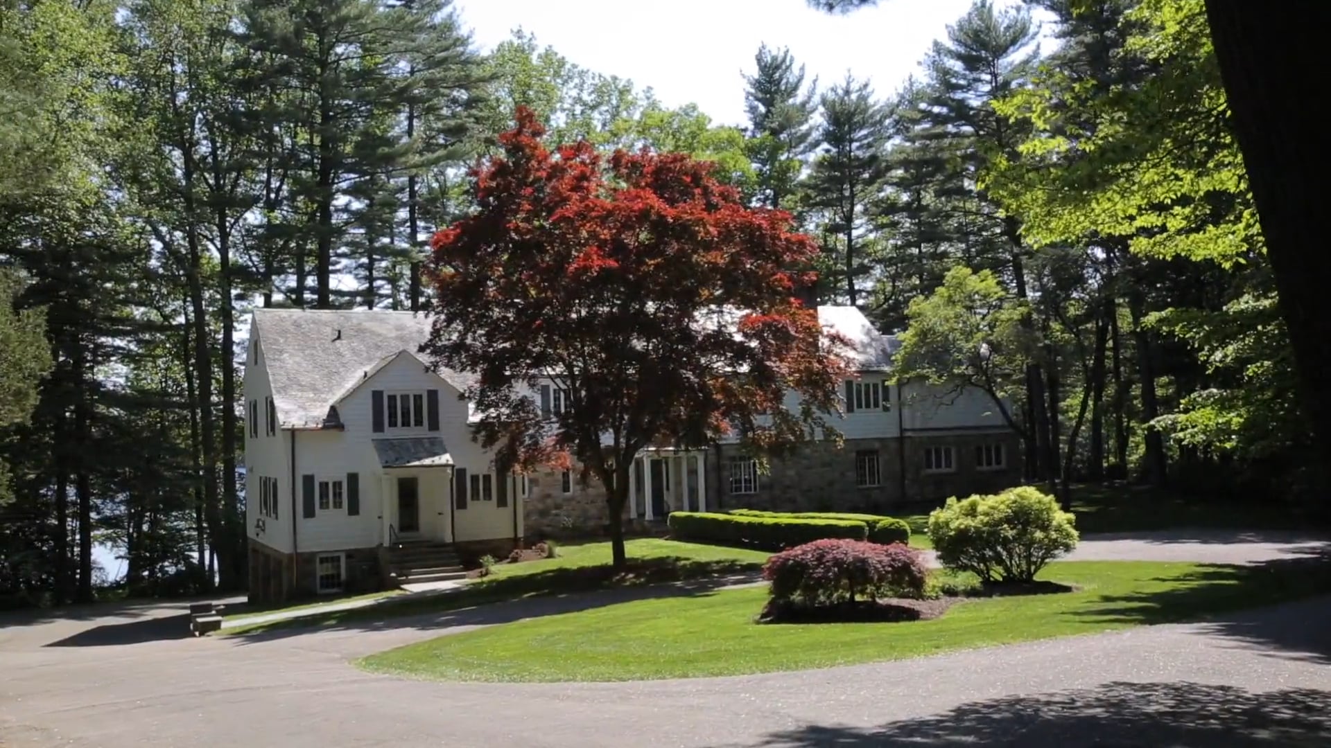 961 Beaver Dam Rd, Stratford CT Katie O'Grady William Raveis Luxury