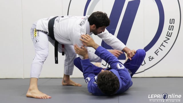 Toreada Pass to Knee on Belly when Opponent Blocks Side Control Attempt