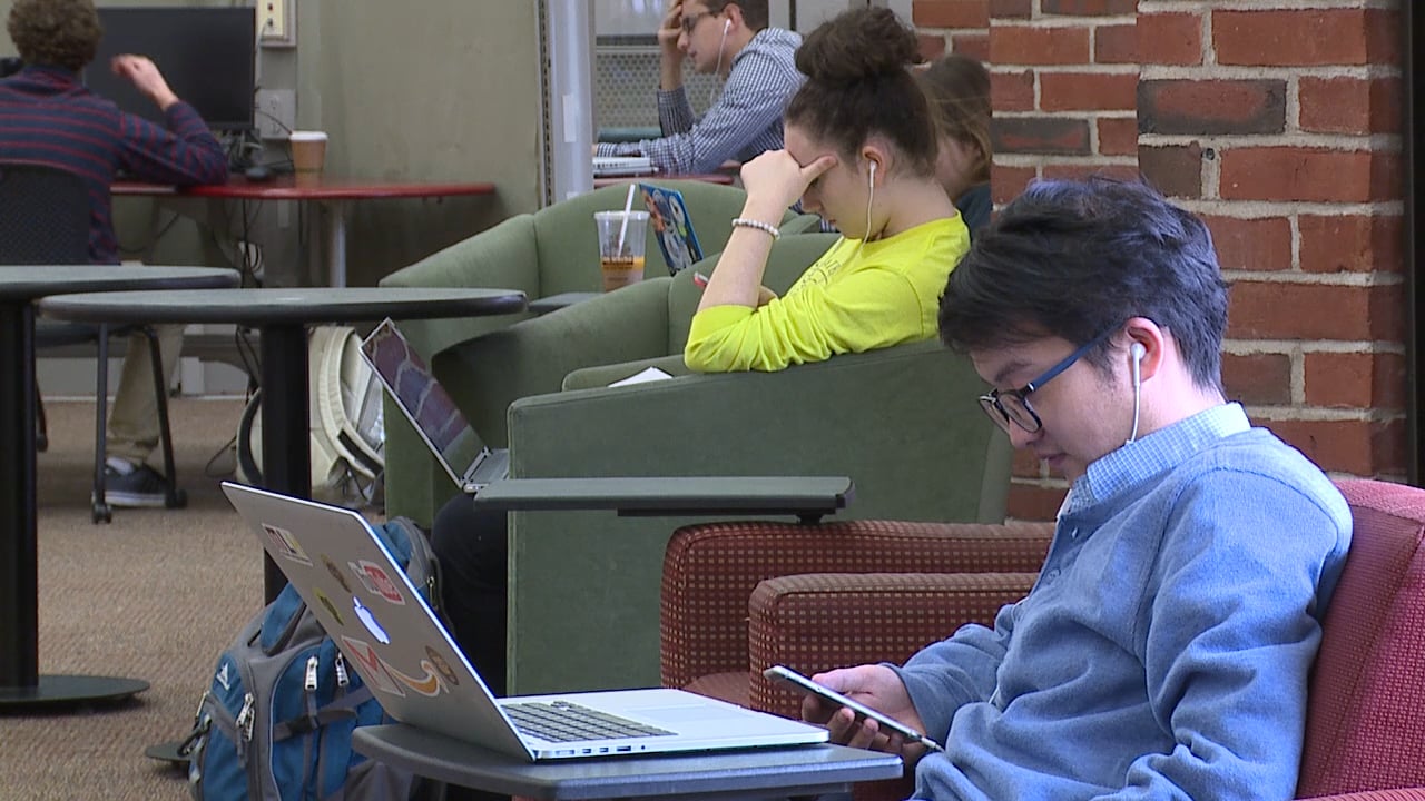 TechNeck taking over a generation on Vimeo
