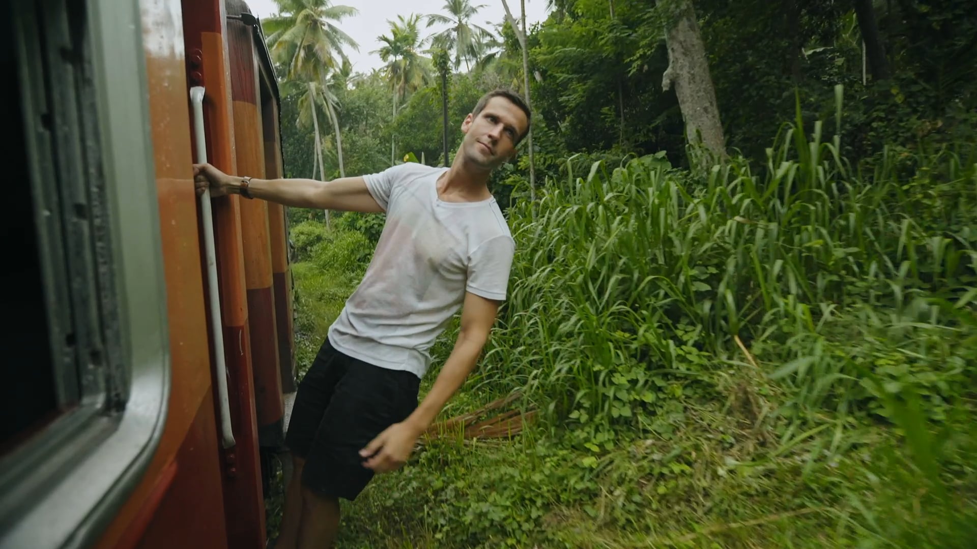 S03 EP04 Sri Lanka