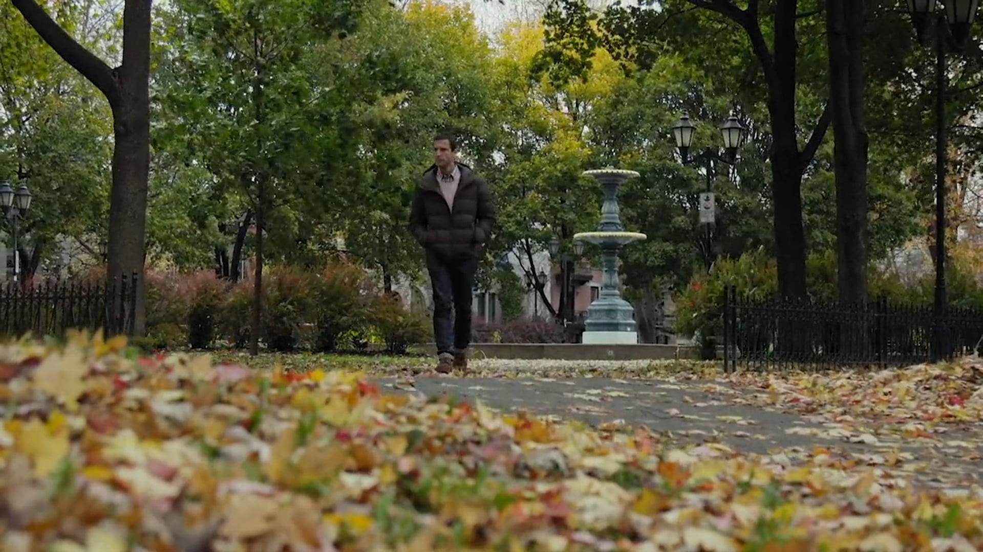 S03 E06 Montreal