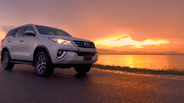 Thailand private car & vans transport Services - Offers premium quality  transfer & transportation services in Thailand