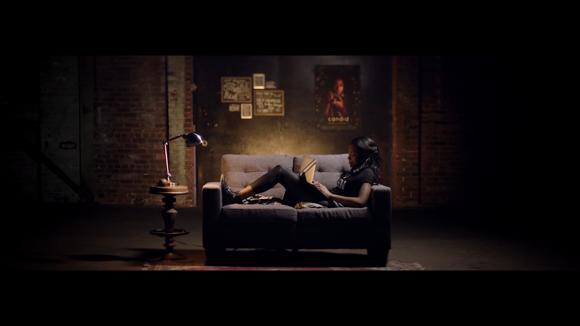 AT&T Fullscreen Gabby