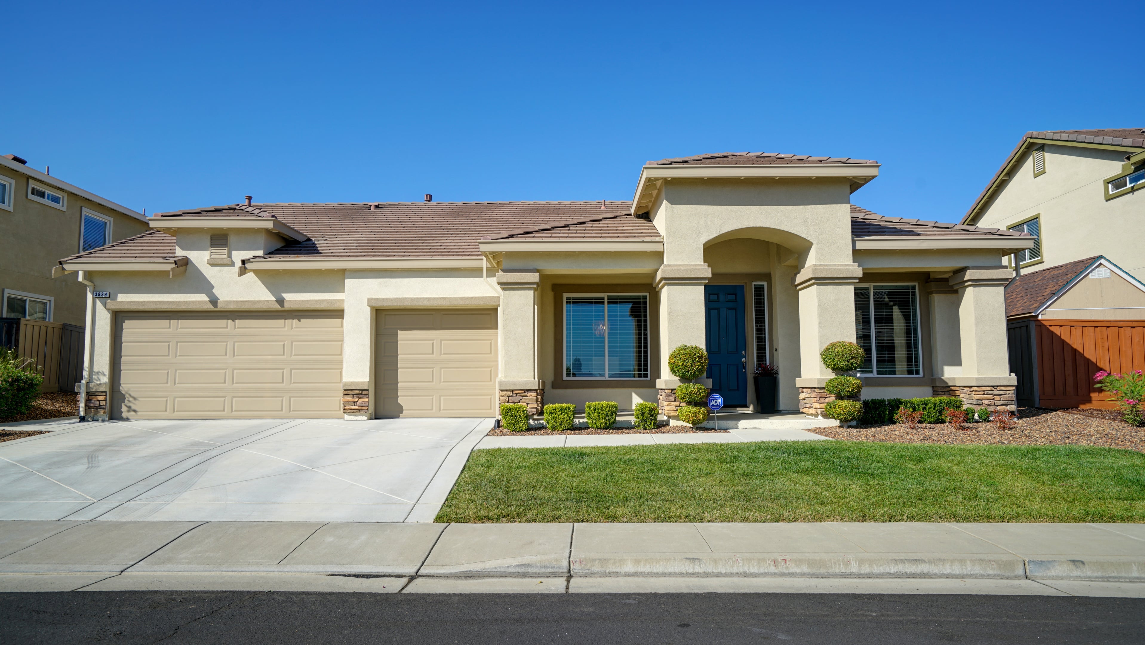 Video Walkthrough 3839 Danbury Way, Fairfield, CA on Vimeo