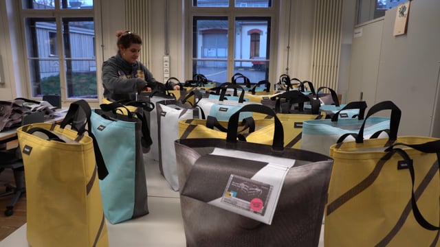 Vorschaubild: Megaposter zu Taschen: Vontobel, Drahtzug Upcycling Zürich