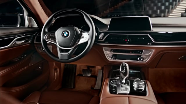 deVine Voices Native English Male Voiceover BMW Image Film