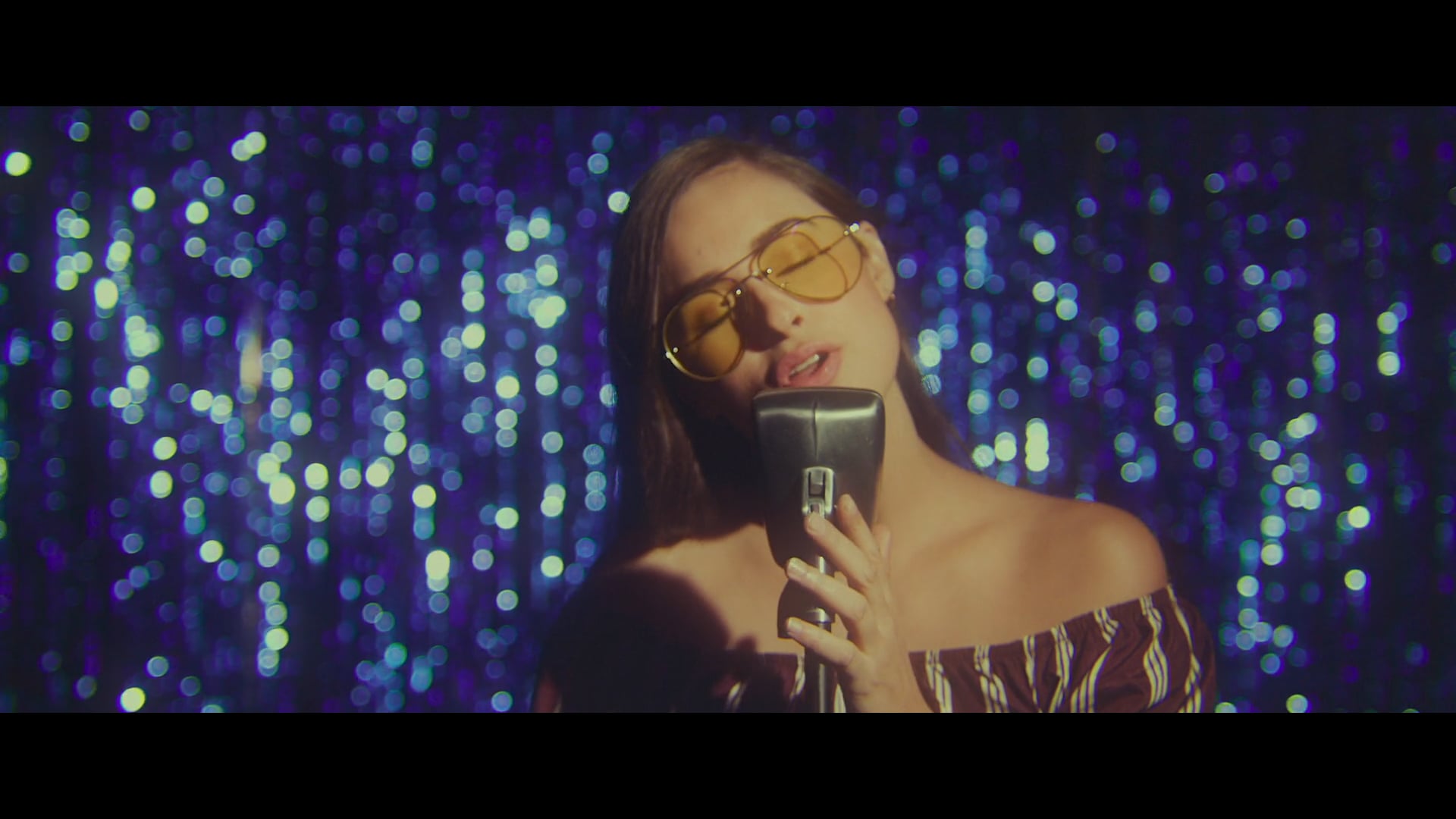 The Chamanas "Saltar" Official Music Video