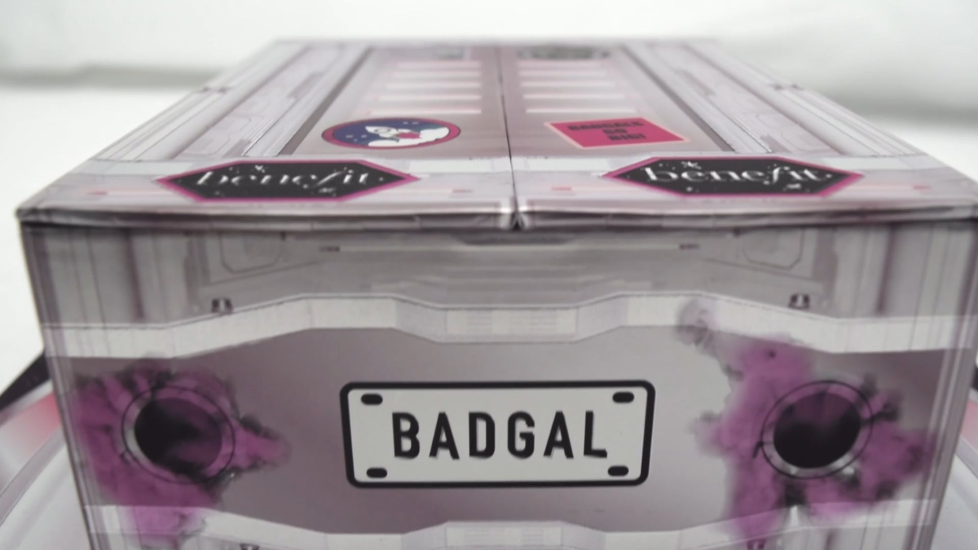 Benefit Lighted Spaceship Packaging by Americhip