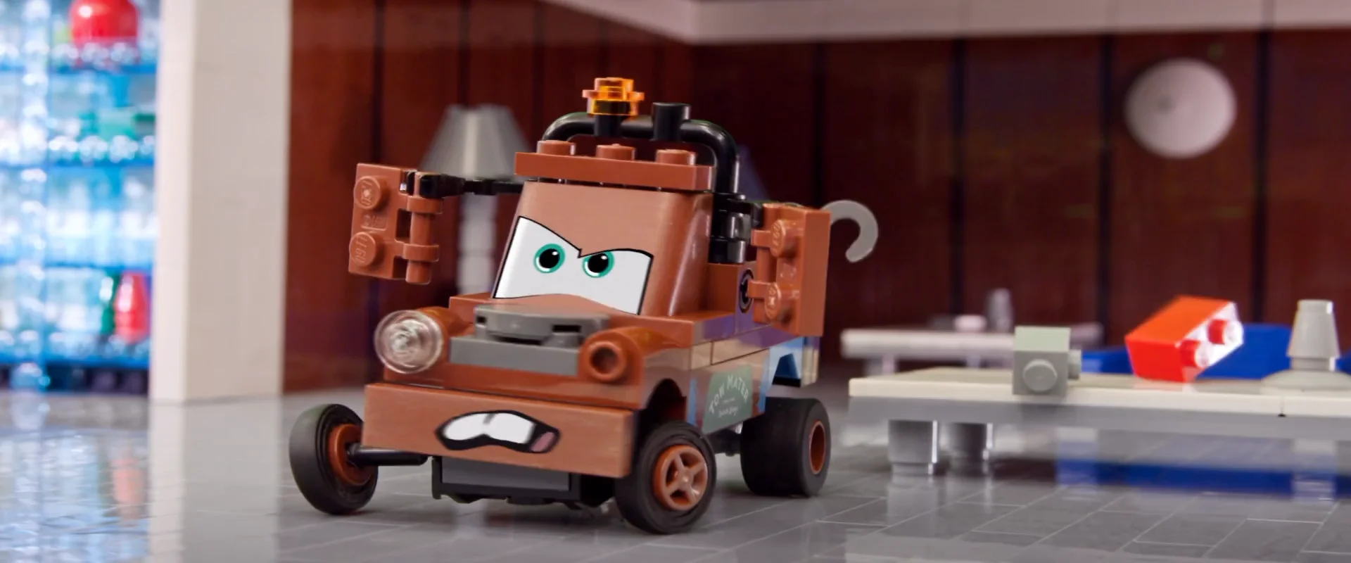 CARS 2 LEGO TRAILER