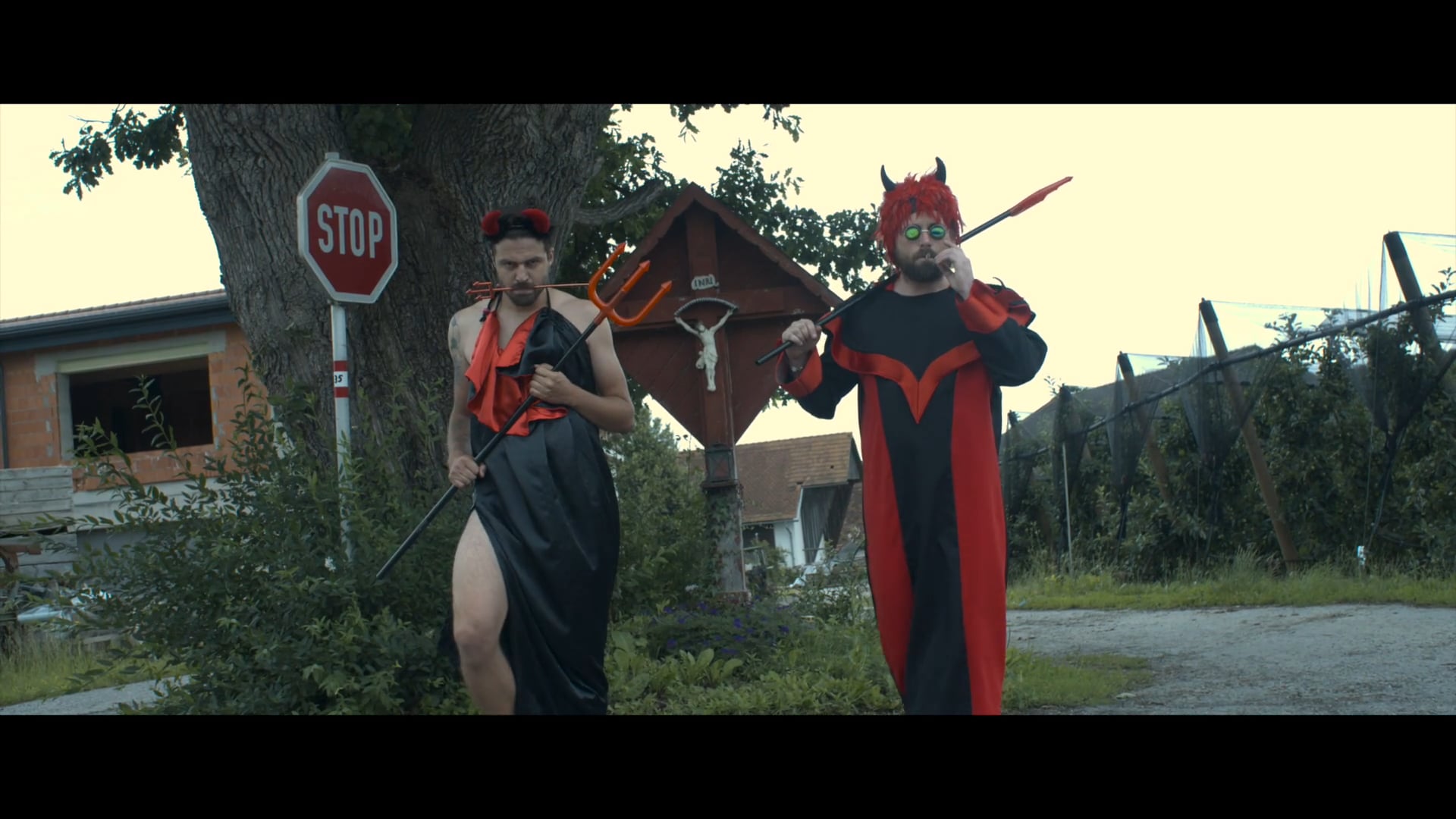 Heit ruck ma aus - Marco Wagner feat. Dave Brown [offizielles Video]