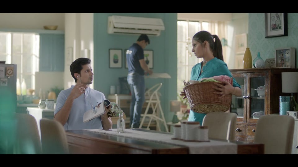 Still from UrbanClap · 4 Star Rating