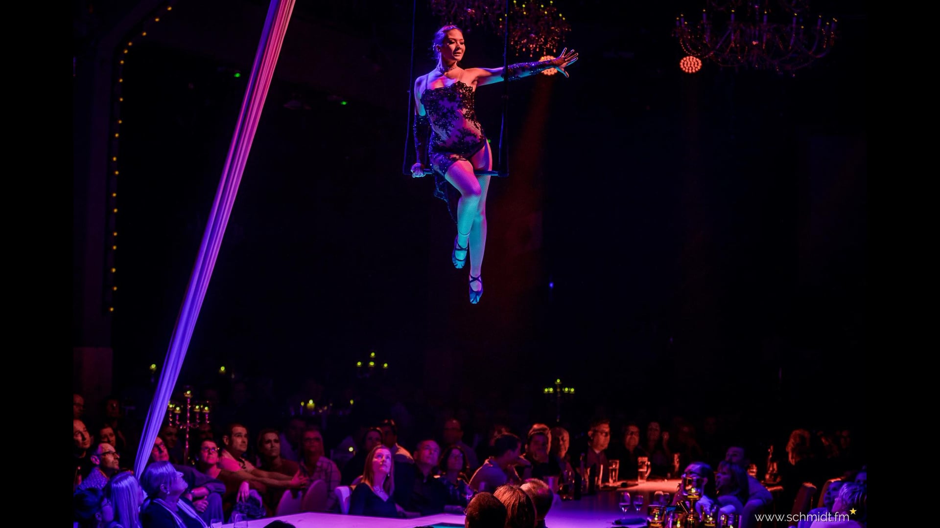 Swinging Trapeze - Solo
