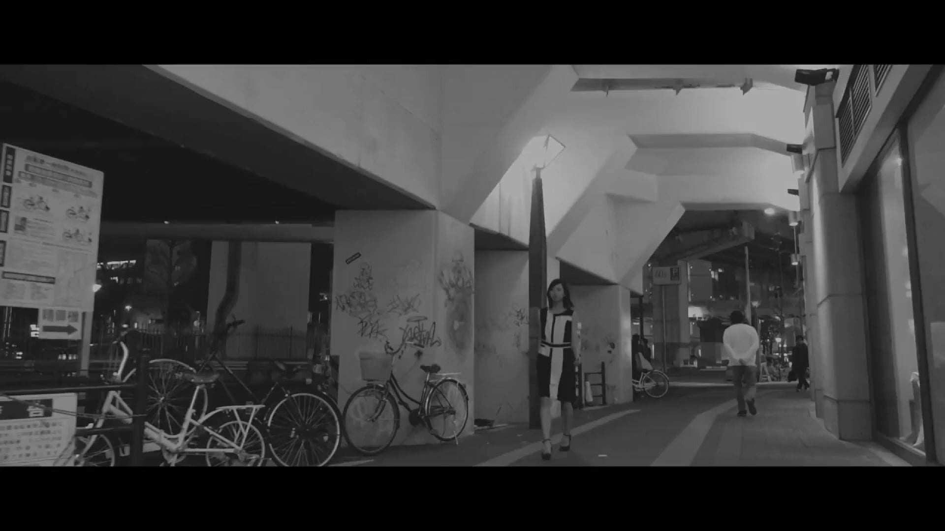 TheGultyNeons-UrbanGirls