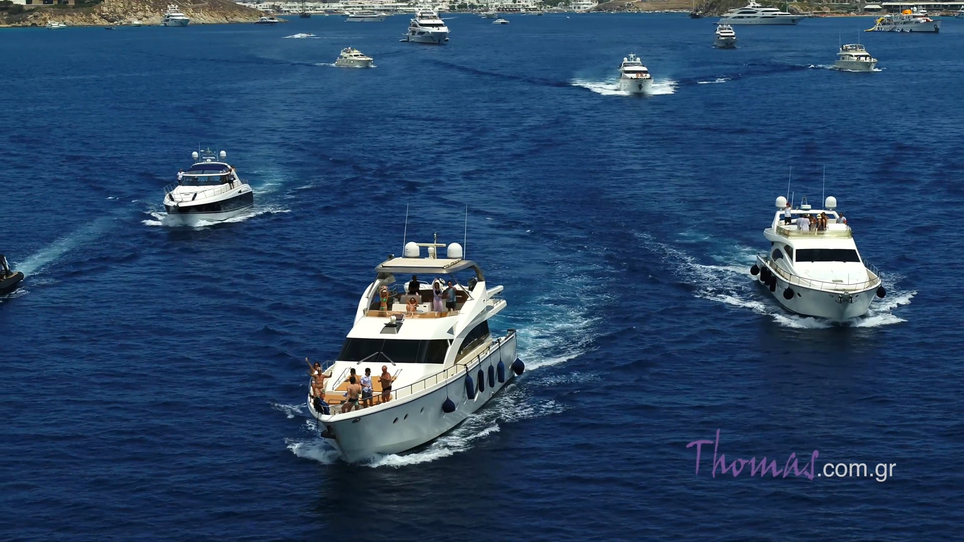 GOLDEN_YACHTING_4K