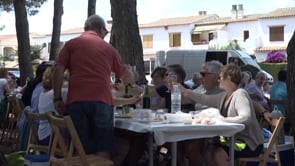 Revetlla amb pocs incidents i molta gent arreu