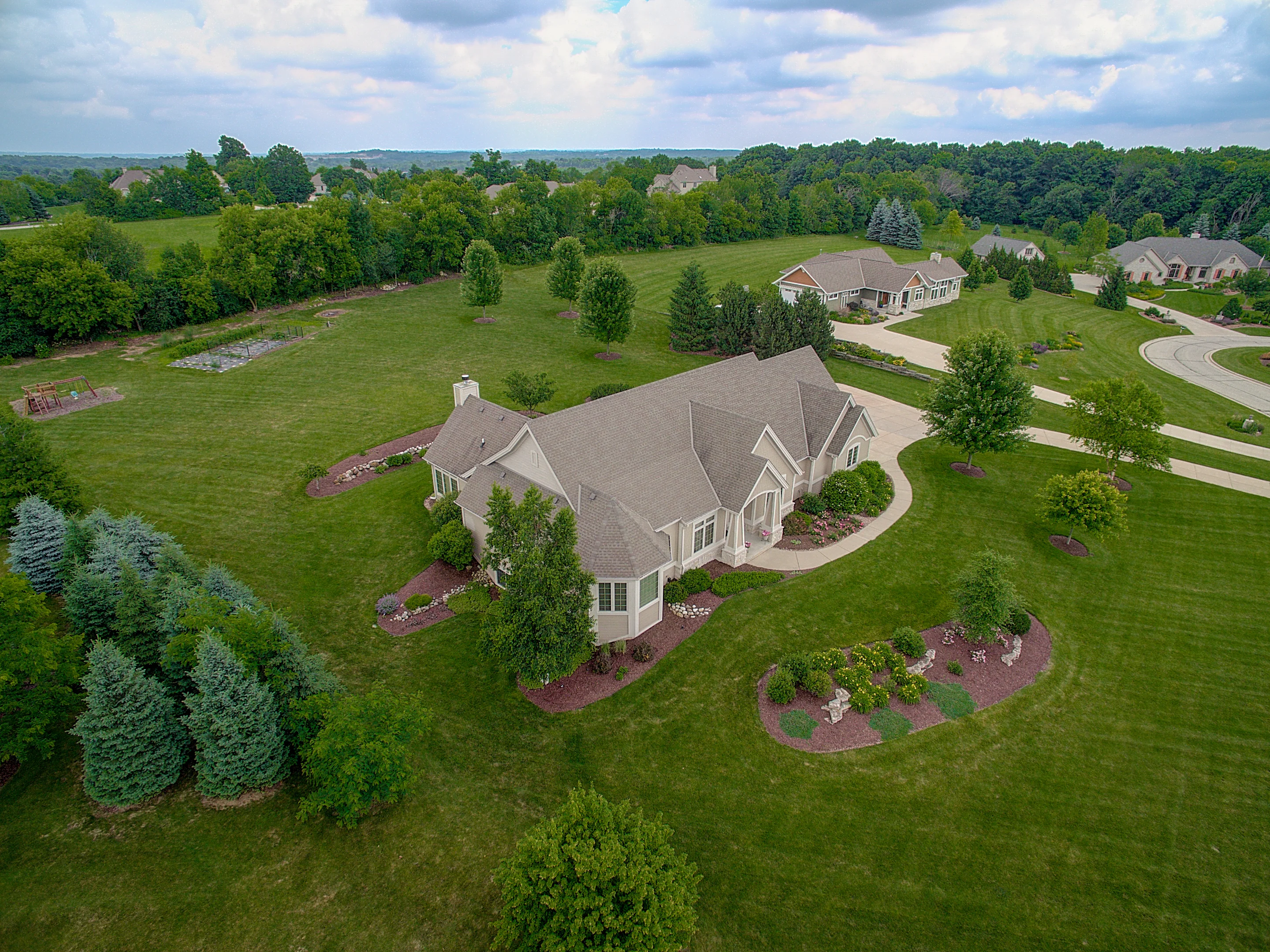 1474 Hawks Nest Court, Hubertus, WI on Vimeo