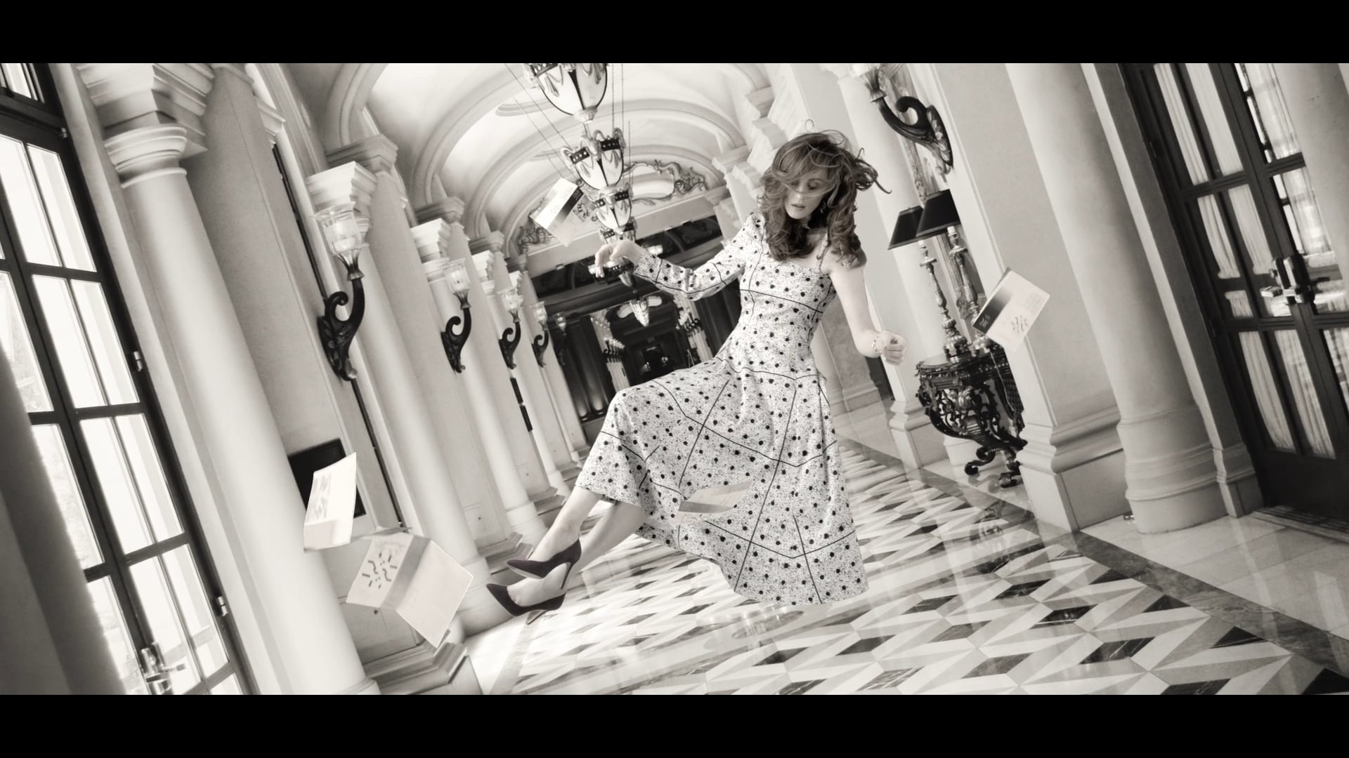 LUX Puzzle - Femme de l'air