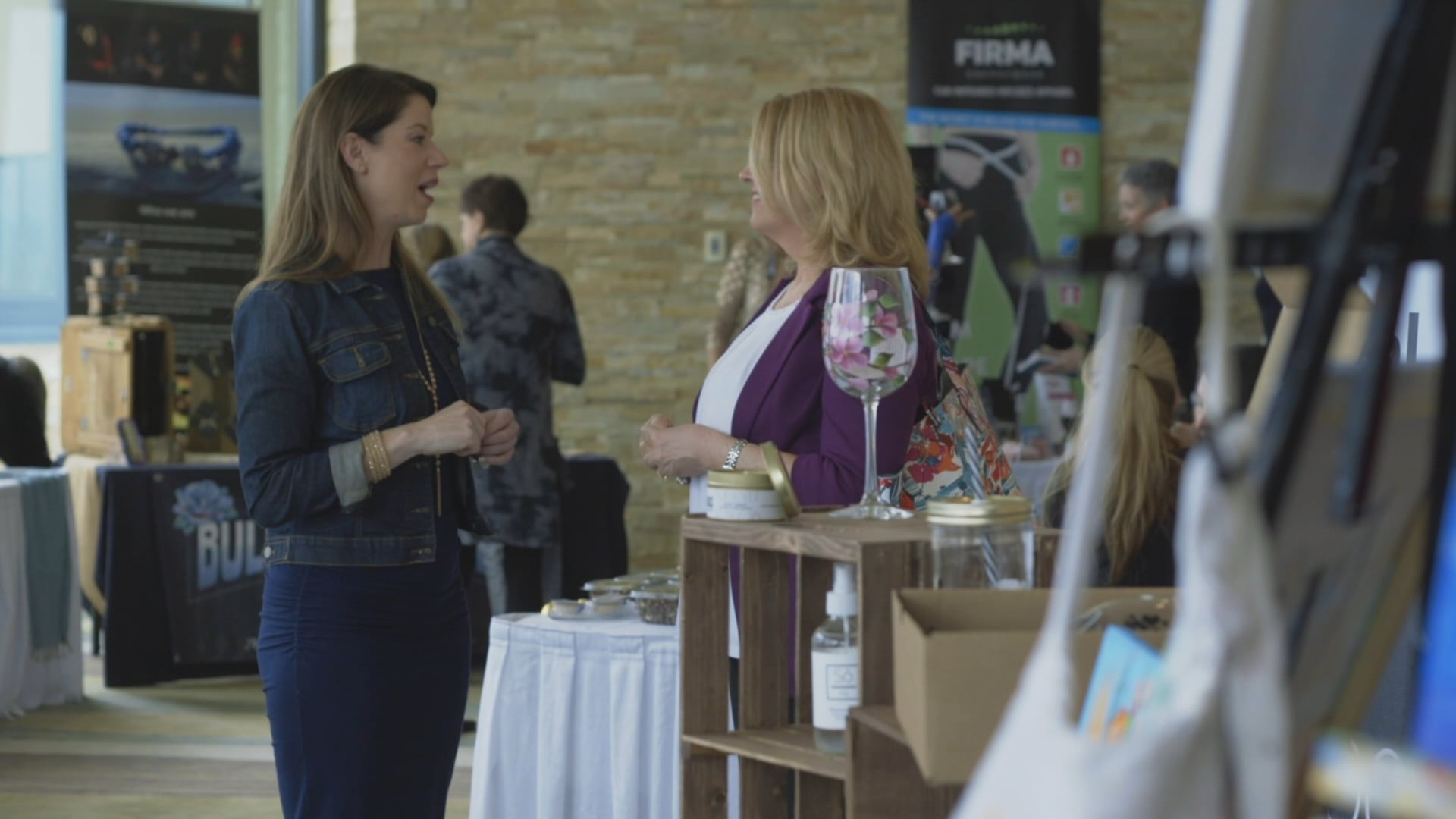 WOMAN OF WORTH  SPARKLING HILLS_1