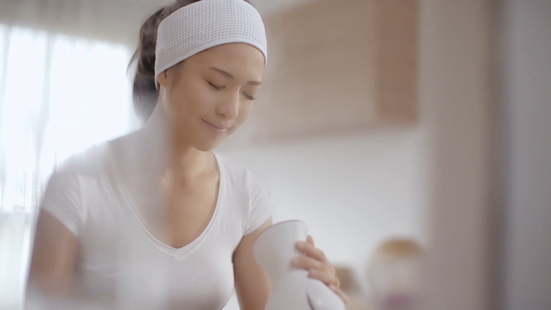 Panasonic - Diva Loves Women 1