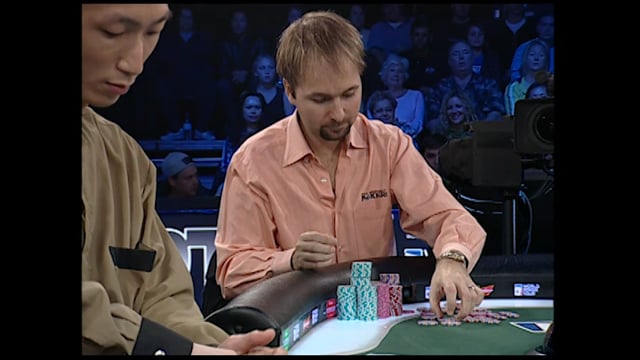 S05 › WPT Five Diamond World Poker Classic (Part 1 of 2)