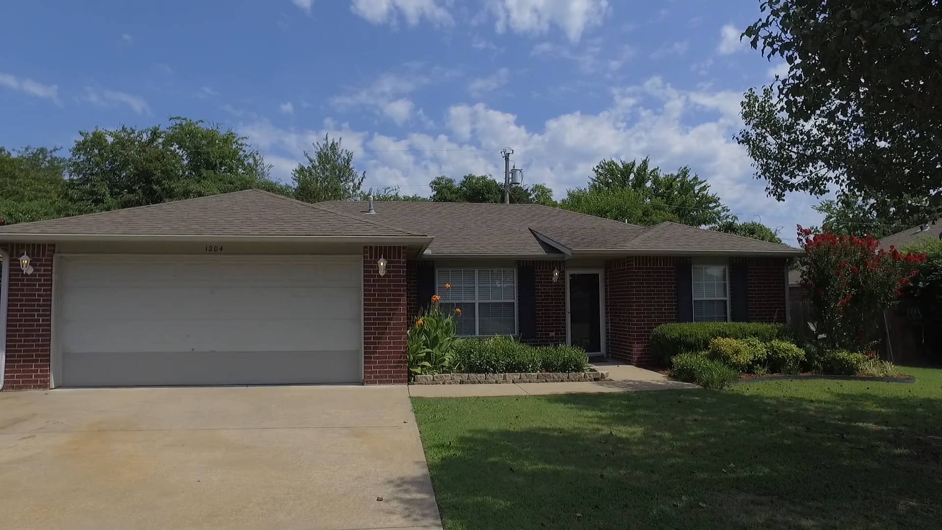 1204 CRYSTAL LANE, TAHLEQUAH, OK 74464 on Vimeo