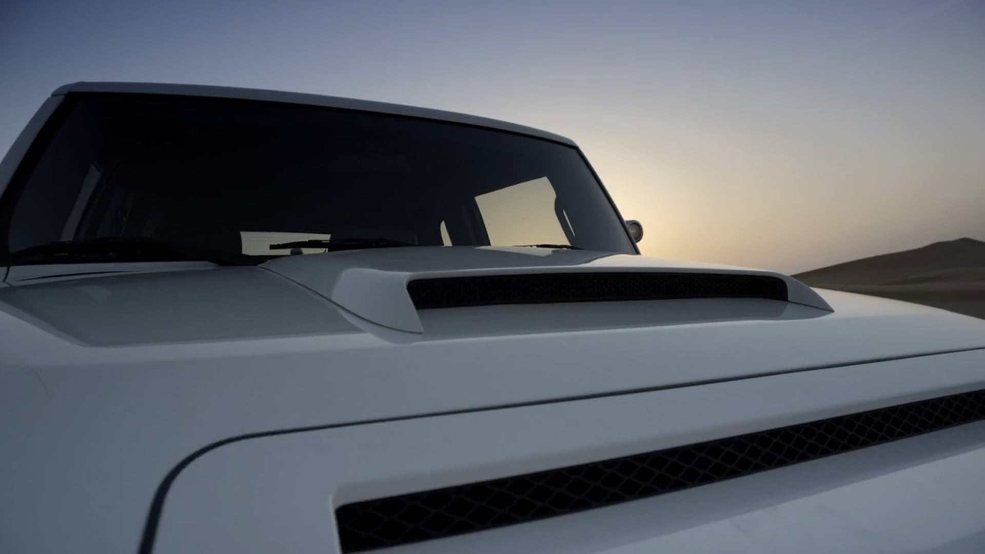 Mik ALLEN DOP-TOYOTA FJ CRUISER