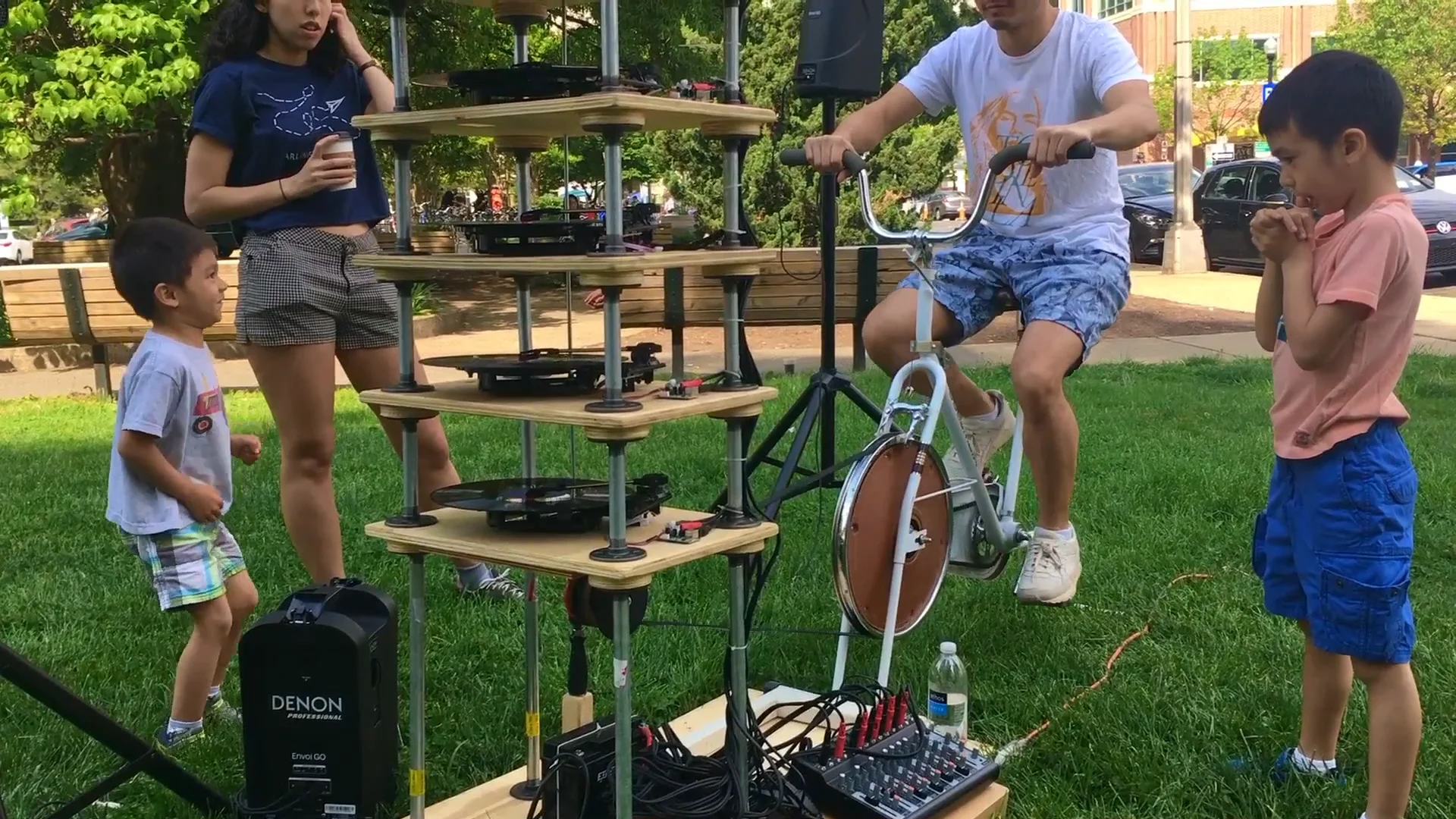Bipedal Soundscapes, 2018 (in collaboration with Alex Braden)